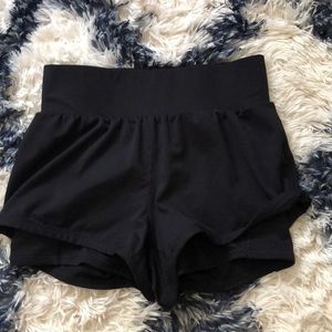 Fabletics Running short